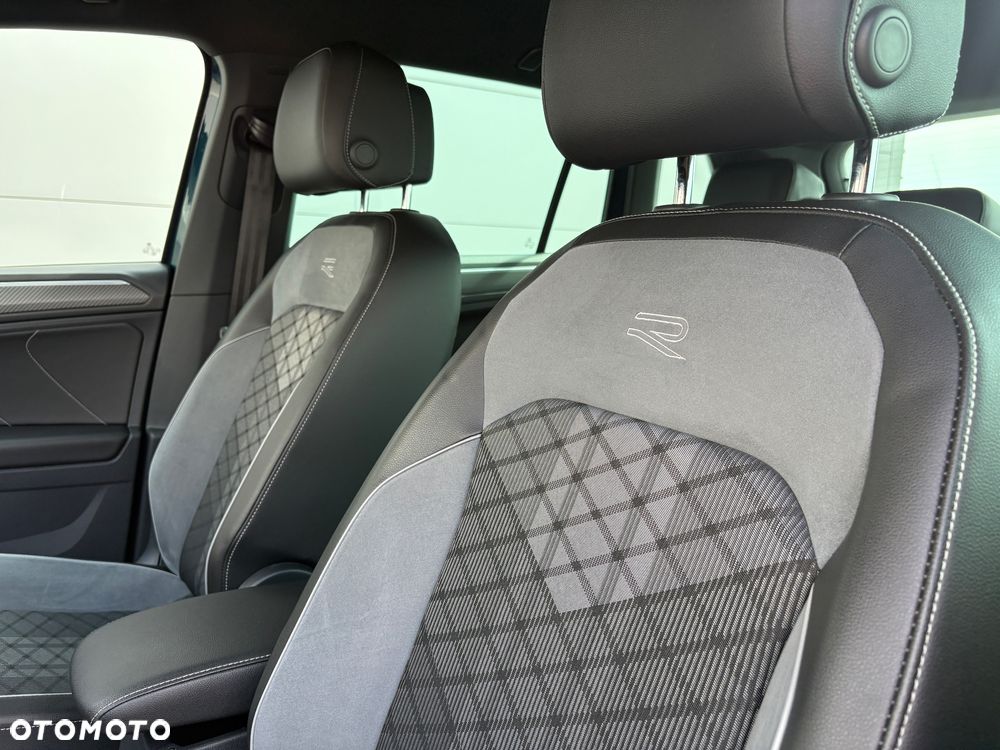 Volkswagen Tiguan 1.5 eTSI OPF DSG R-Line - 21