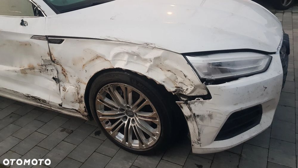 Audi A5 Sportback 2.0 TDI S tronic - 24