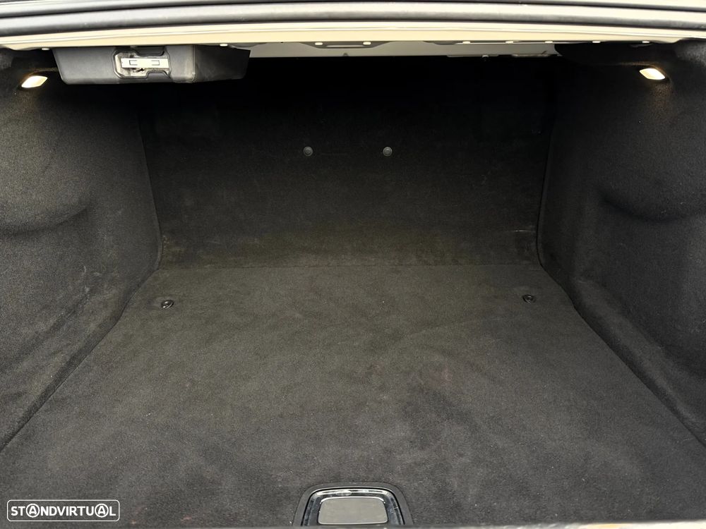 Mercedes-Benz S 560 4Matic 9G-TRONIC - 17