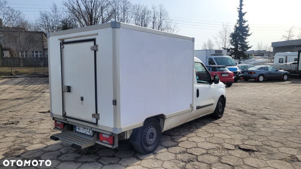 Fiat Doblo - 8