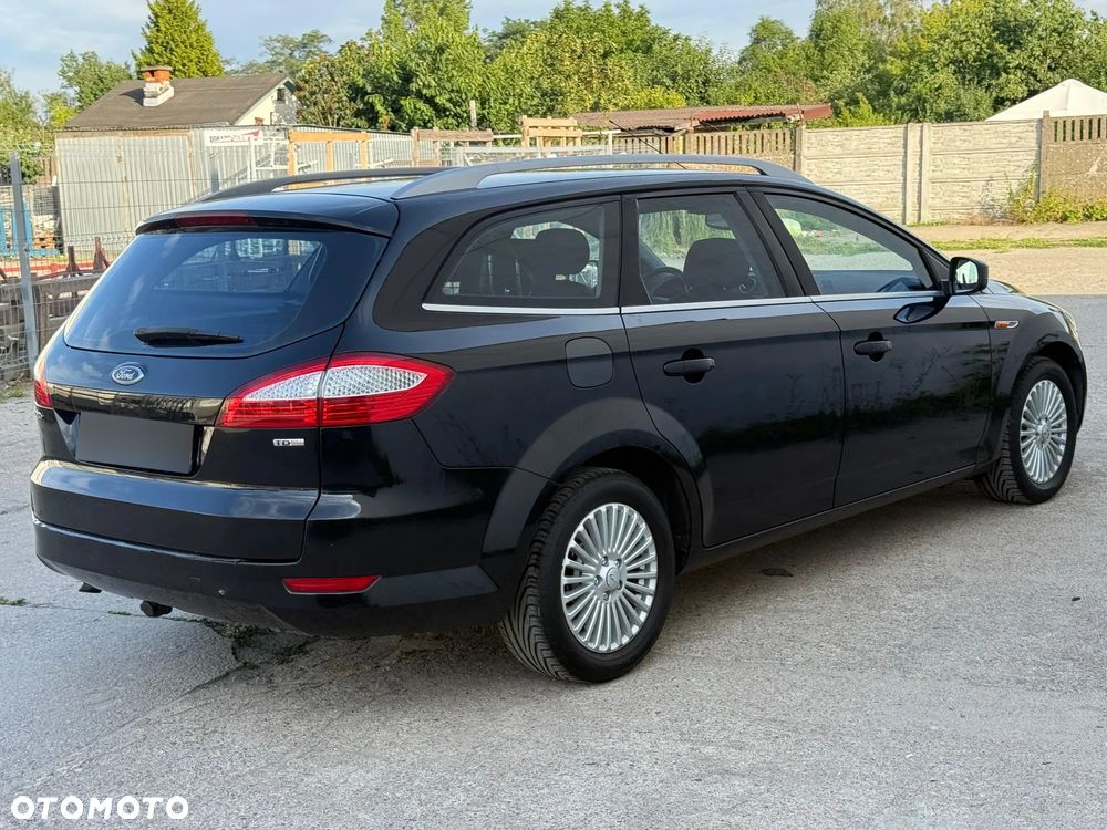 Ford Mondeo 2.0 TDCi Titanium - 11