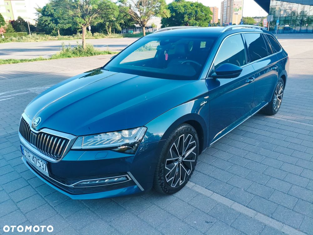 Skoda Superb 2021 photo 3