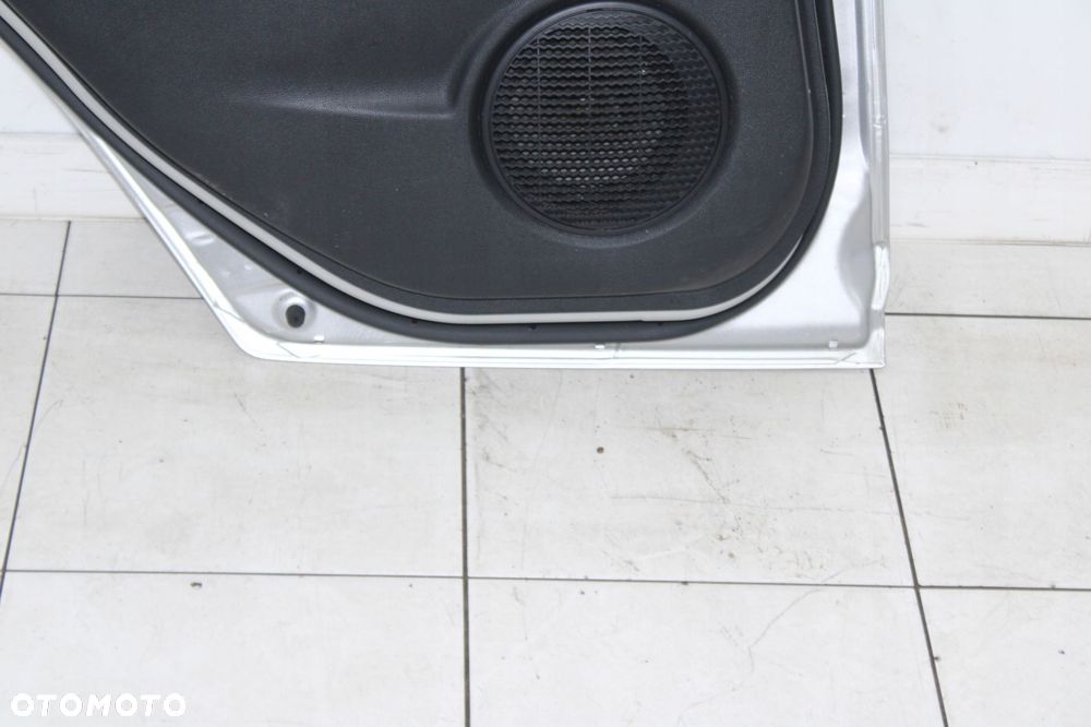 MAZDA 2 DE 07R- DRZWI LEWE TYLNE LEWY TYŁ 22V - KOD LAKIERU - 7