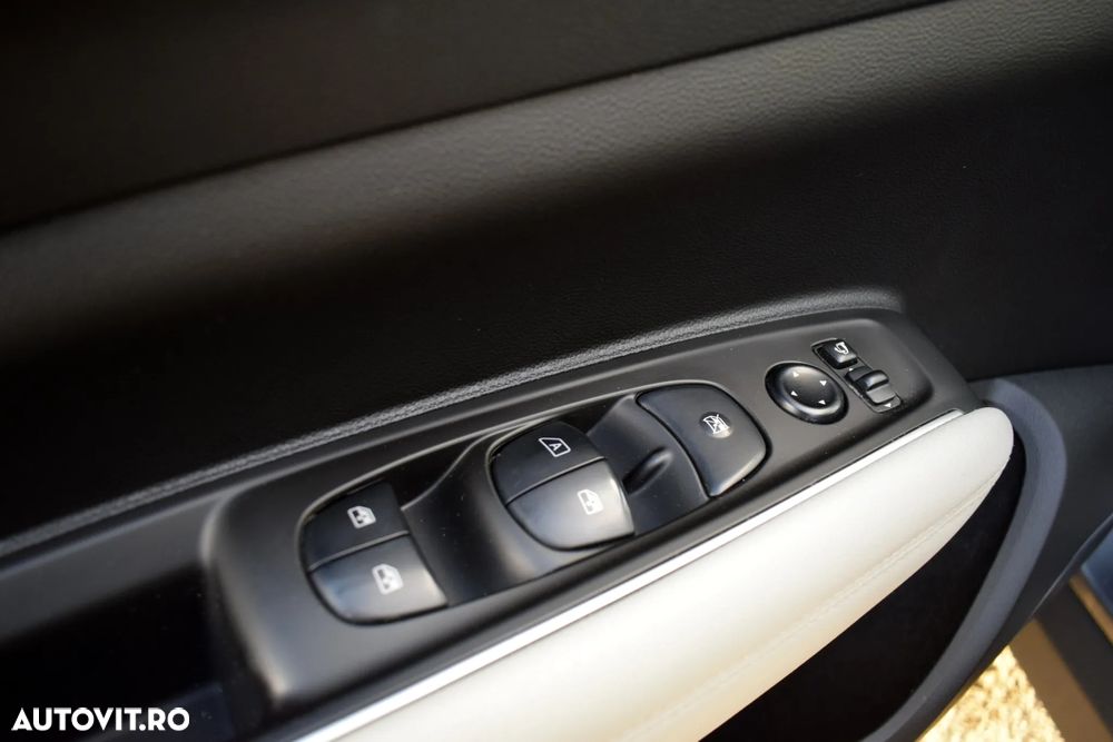 Renault Koleos ENERGY dCi 175 4WD INTENS - 17