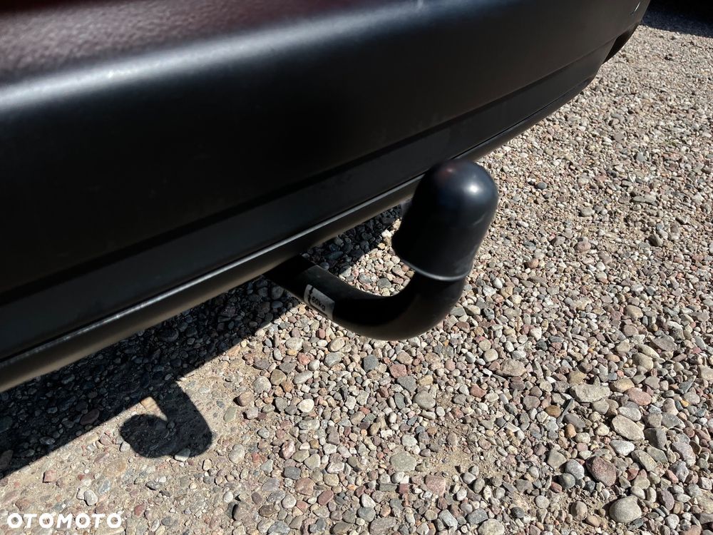 Peugeot 2008 1.6 e-HDi Active S&S - 27
