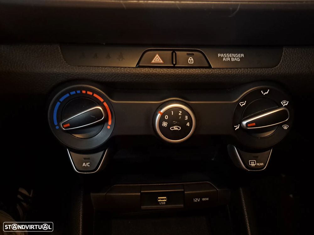 Kia Stonic 1.2 Urban - 9