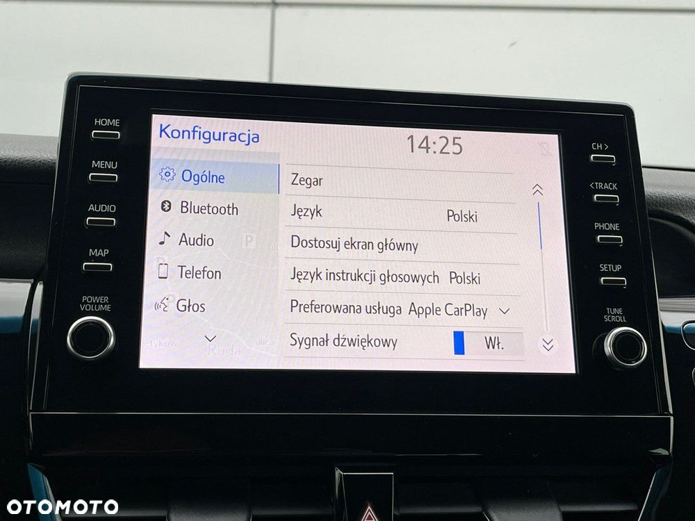 Toyota Camry - 34