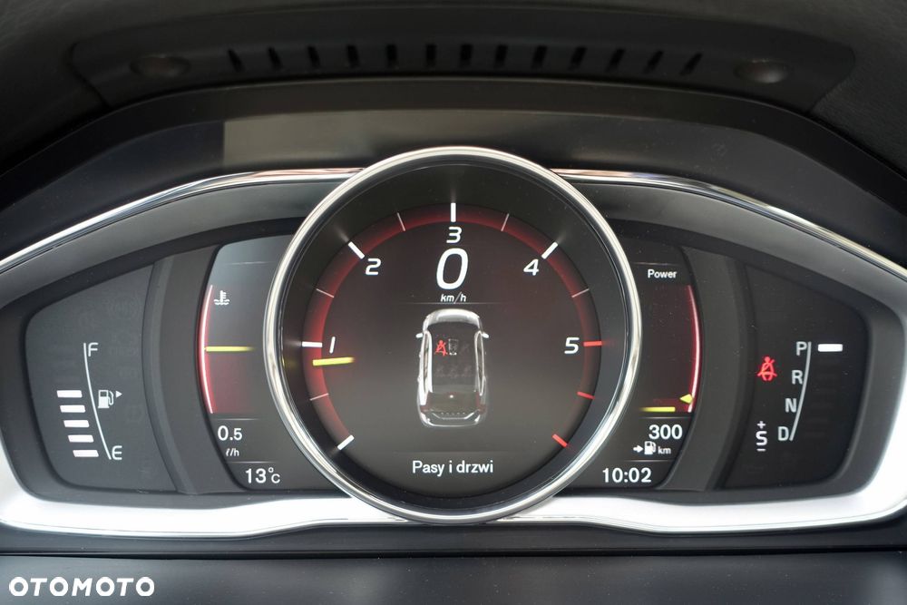 Volvo V60 Cross Country D4 Geartronic Summum - 17
