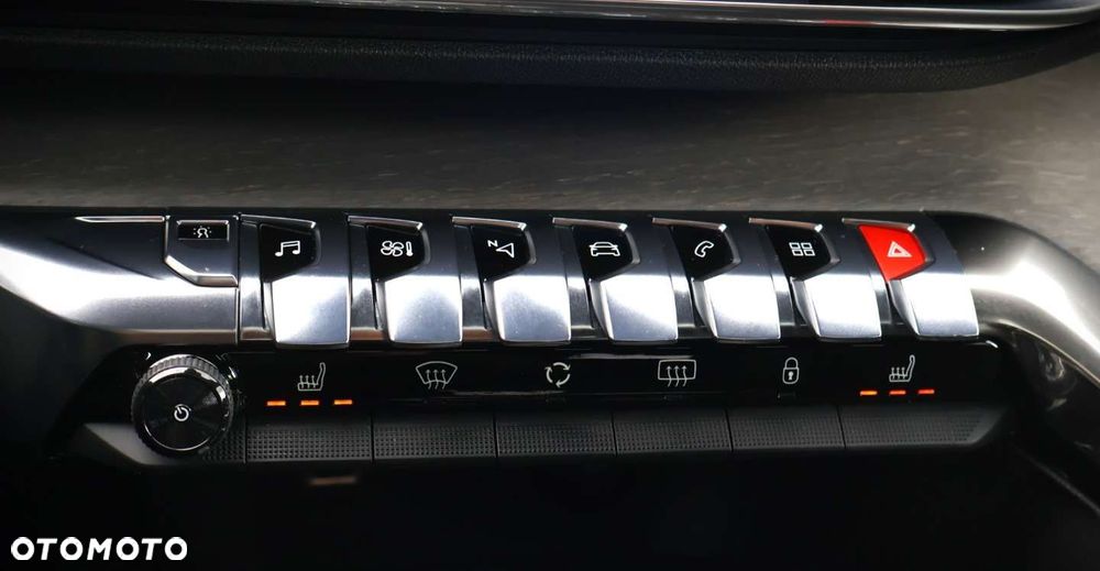 Peugeot 5008 2.0 BlueHDI Crossway S&S EAT8 - 32