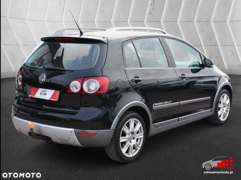 Volkswagen Golf - 10