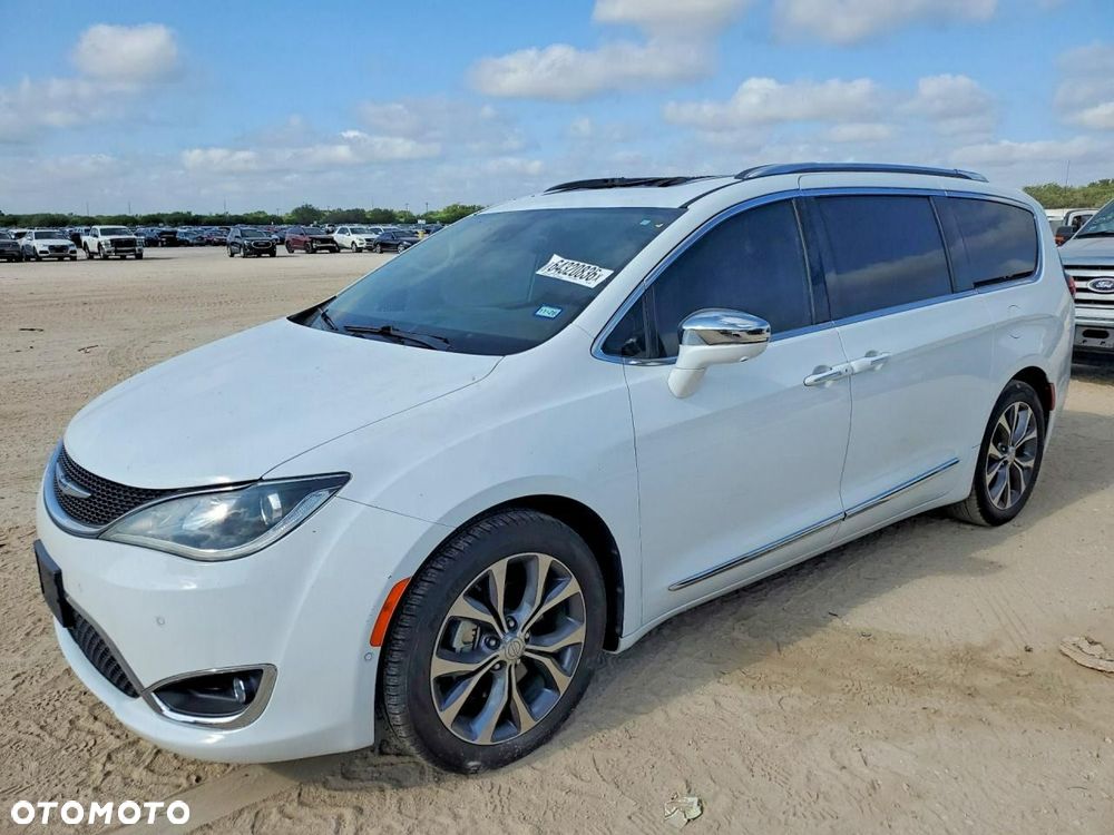 Chrysler Pacifica, 2017