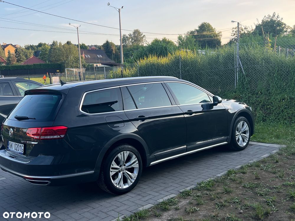 Volkswagen Passat Alltrack - 3