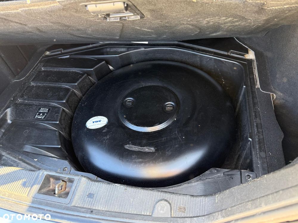 Mercedes-Benz Klasa C 180 Kompressor Classic - 17