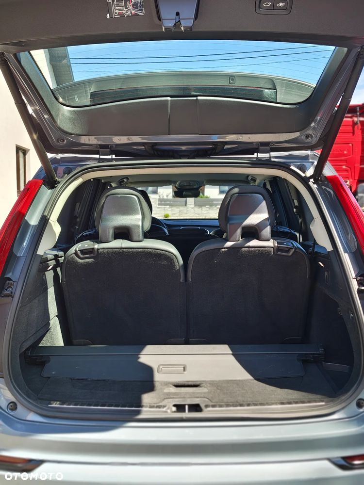 Volvo XC 90 D5 SCR AWD Momentum 7os - 20