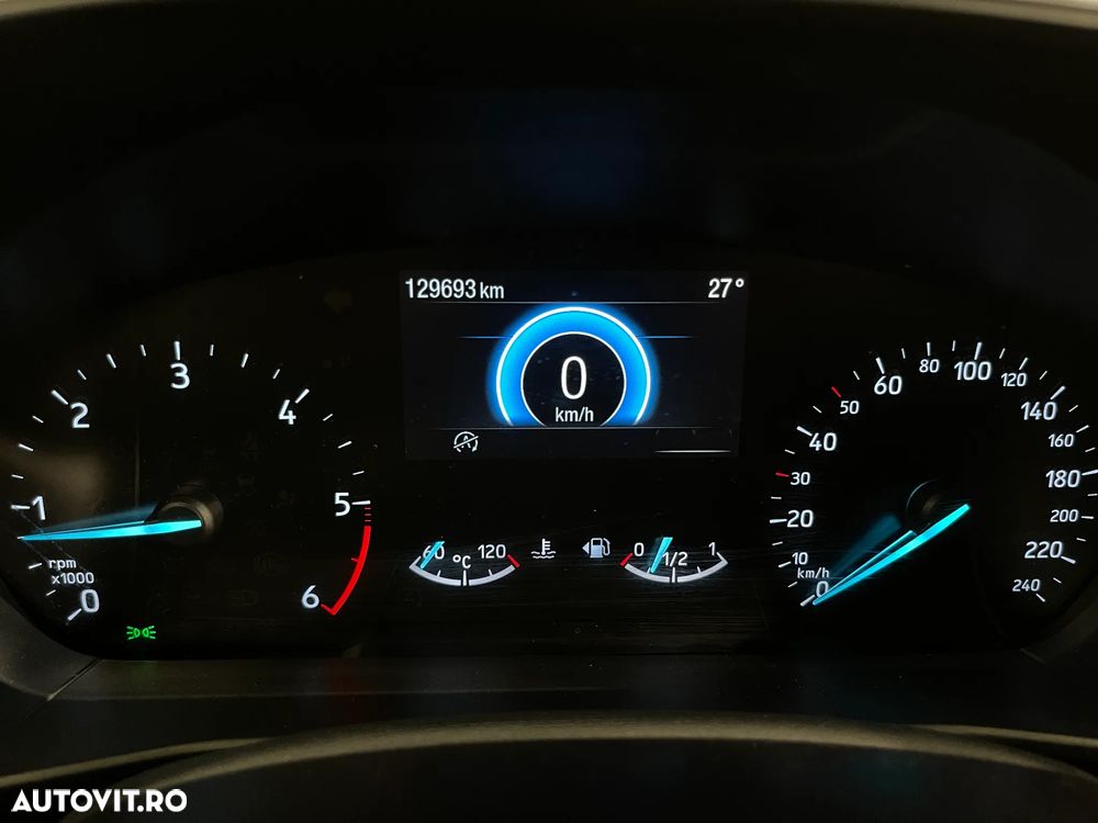 Ford Focus 1.5 EcoBlue Titanium - 29