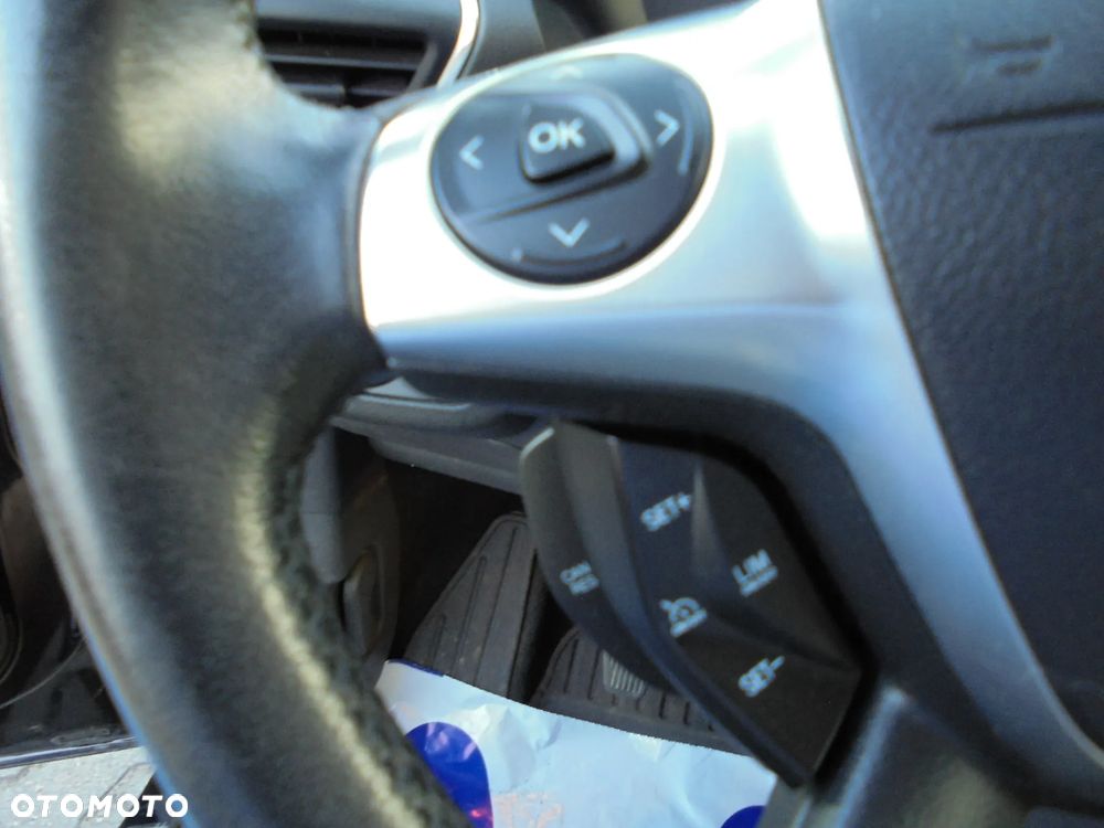 Ford Kuga 2.0 TDCi 4x2 Titanium - 20