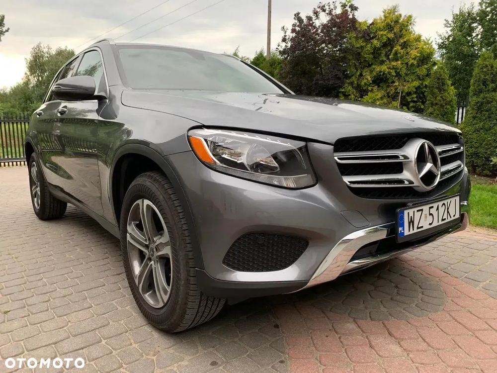 Mercedes-Benz GLC 300 4Matic 9G-TRONIC Exclusive - 5