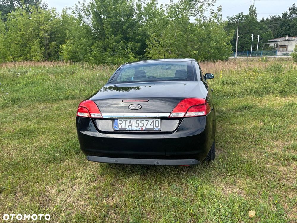 Ford Focus CC 2.0 16V Trend - 14