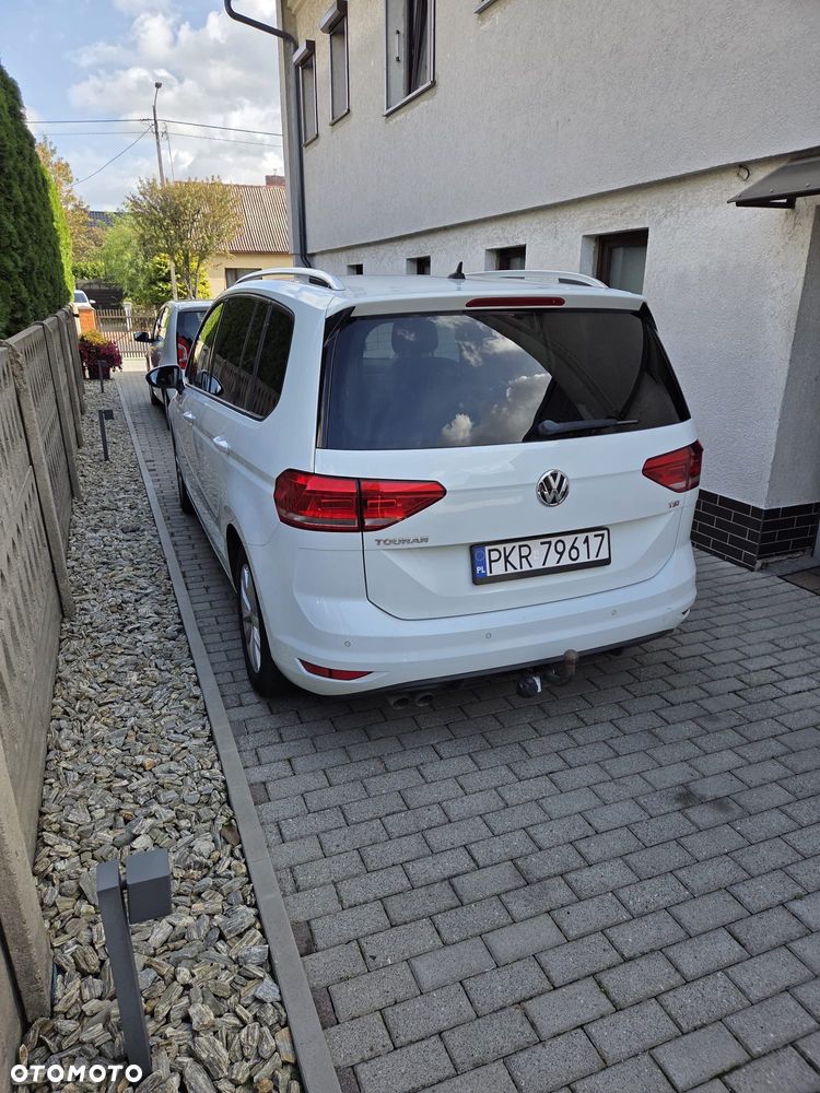 Volkswagen Touran - 3