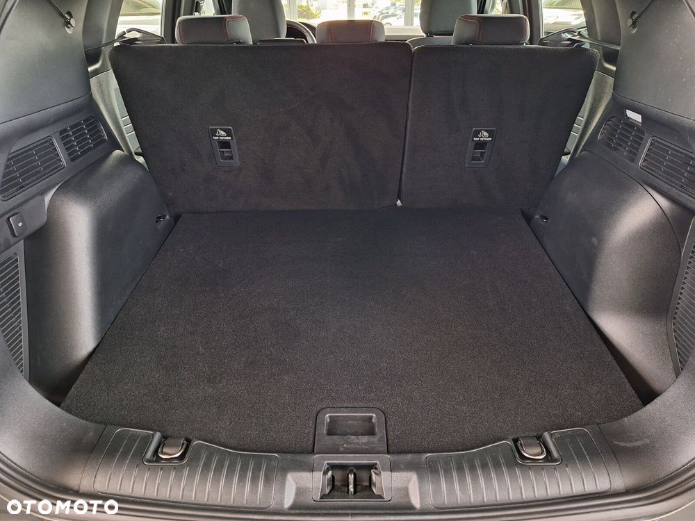 Ford Kuga 1.5 EcoBoost FWD ST-Line - 18