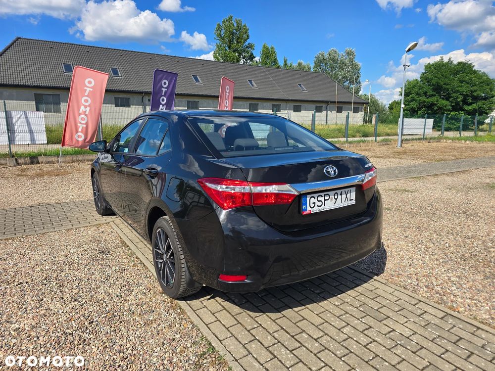 Toyota Corolla 1.6 Active EU6 - 8
