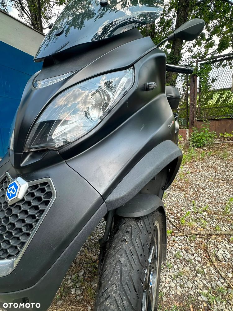 Piaggio MP-3 - 9