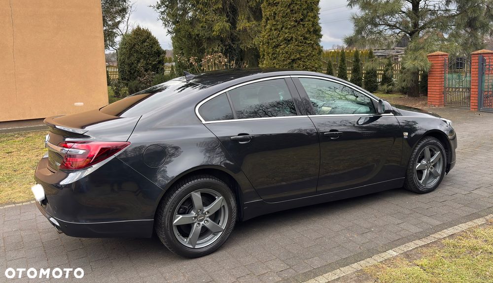 Opel Insignia 2.0 T Cosmo S&S - 16