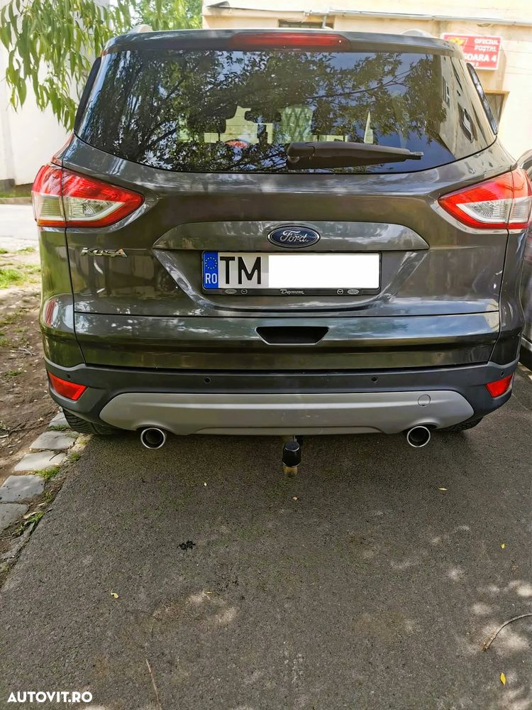 Ford Kuga 2.0 TDCi 4x4 Aut. Titanium - 2