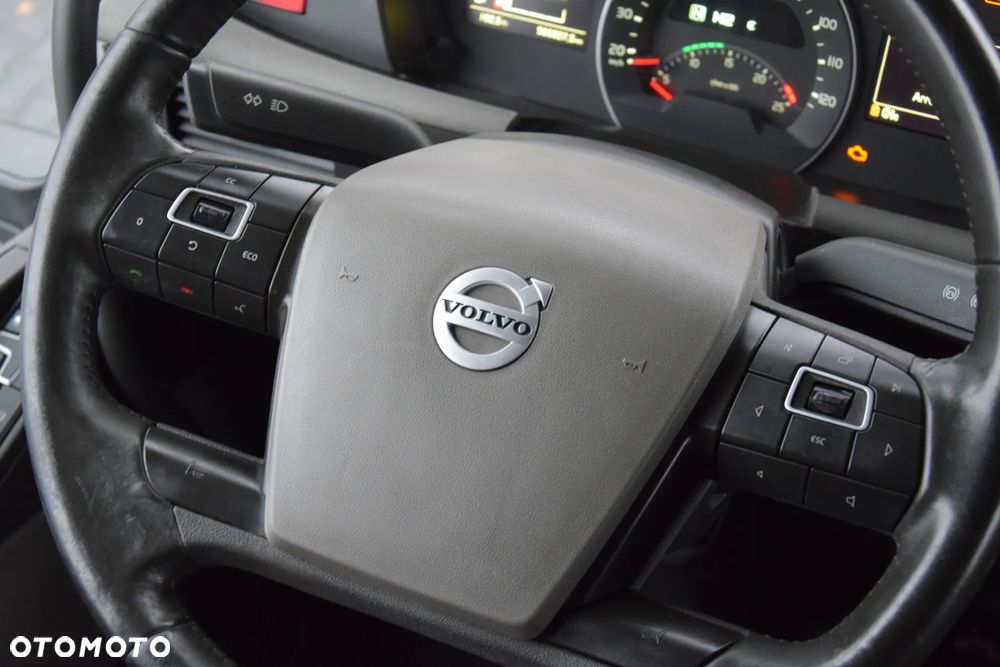 Volvo FH500 / HYDRAULIKA / EURO 6 / ACC / LEDY / ALUFELGI / SERWISOWANY / SPROWADZONY - 29