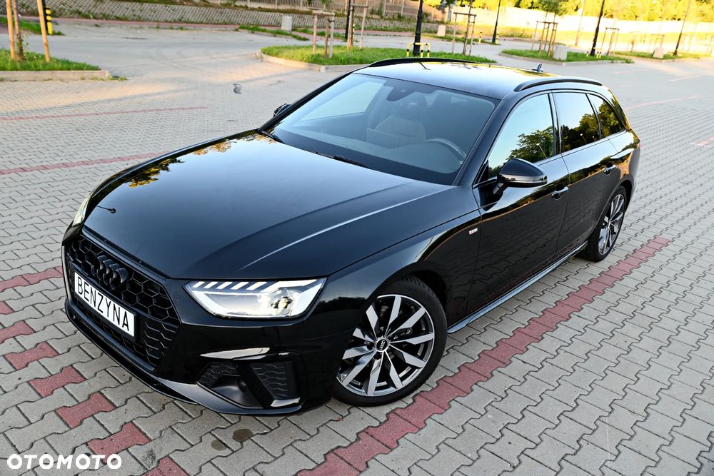 Audi A4 Avant 35 TFSI S tronic S line - 1