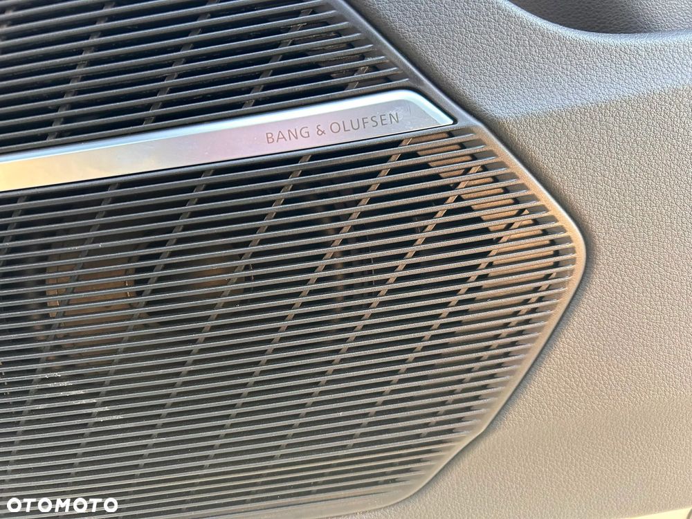 Audi SQ8 TFSI quattro tiptronic - 17