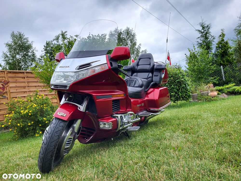 Honda GL - 6
