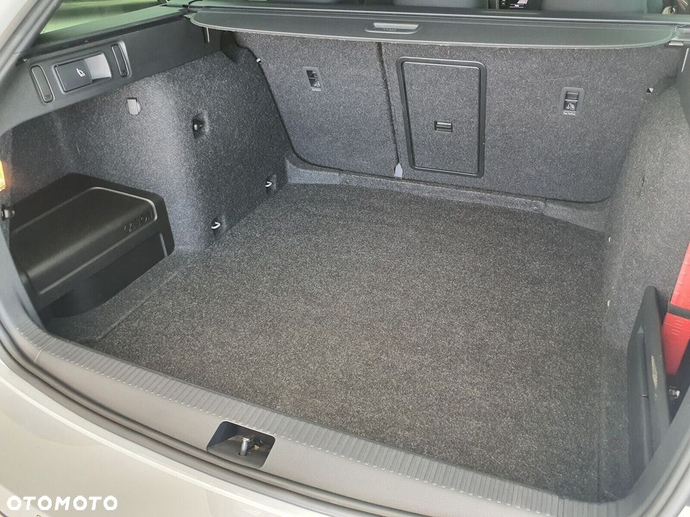 Skoda Octavia 2.0 TSI RS DSG - 30