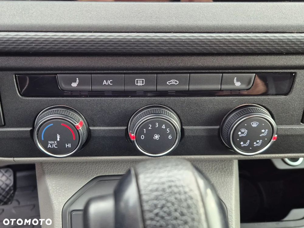 Volkswagen Transporter - 20