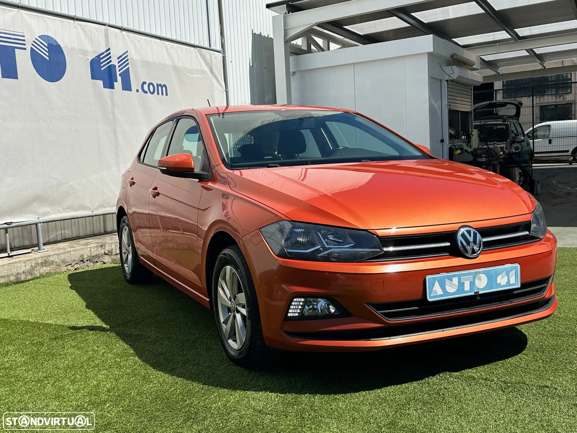 VW Polo 1.0 TSI Confortline - 2
