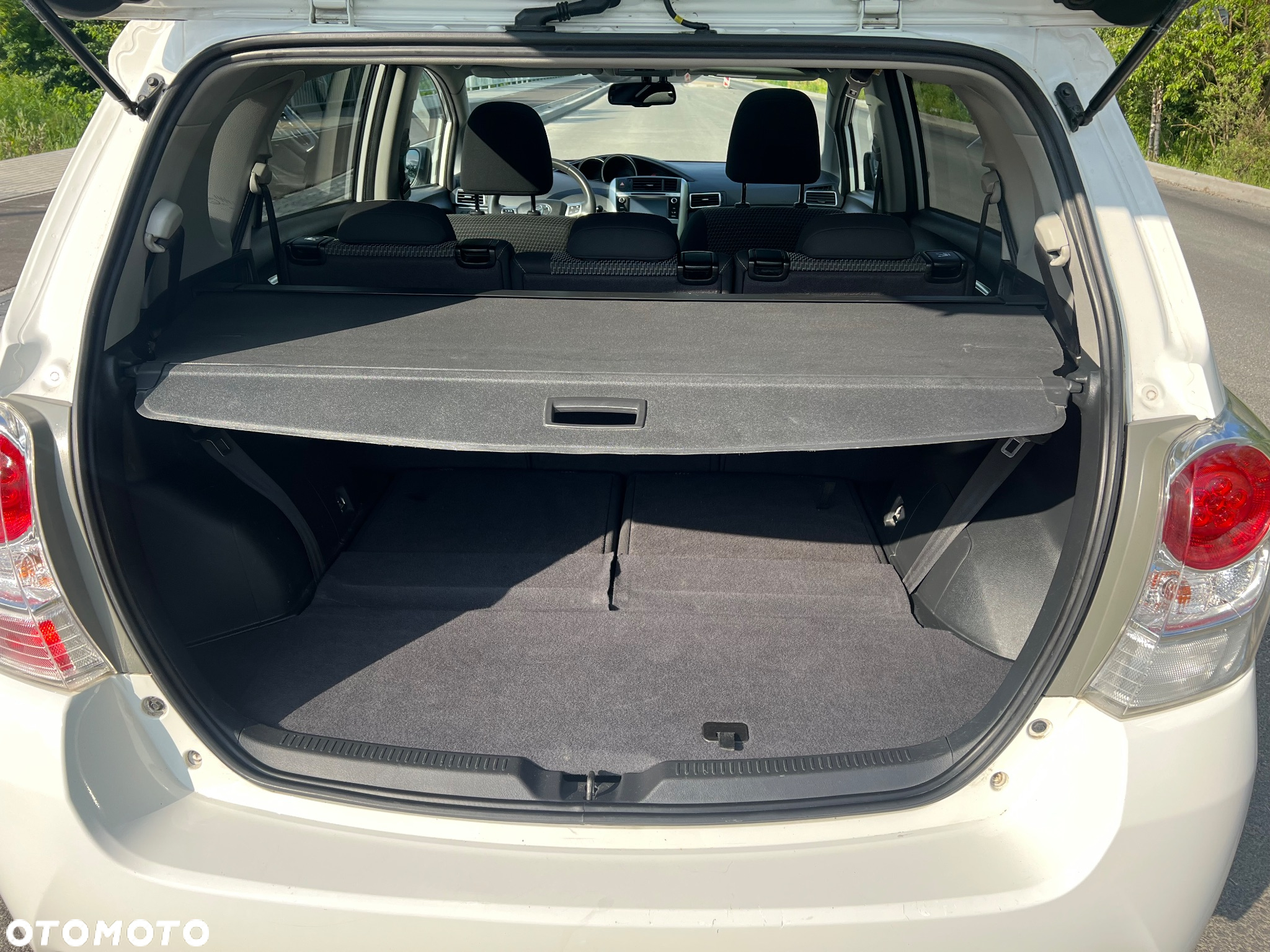 Toyota Verso 1.6 D-4D Active 7os EU6 - 18