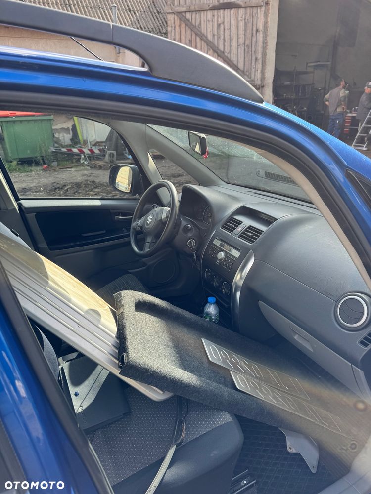 Suzuki SX4 1.6 DDiS Comfort - 5