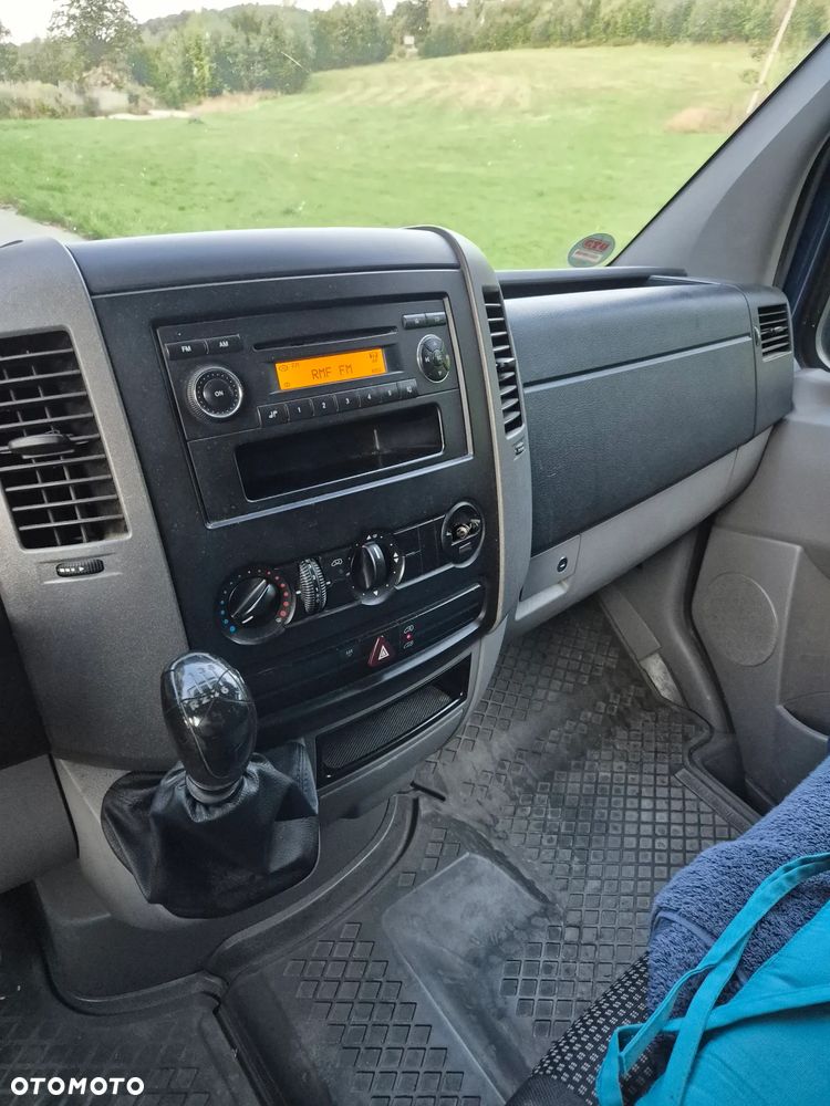 Mercedes-Benz Sprinter - 17