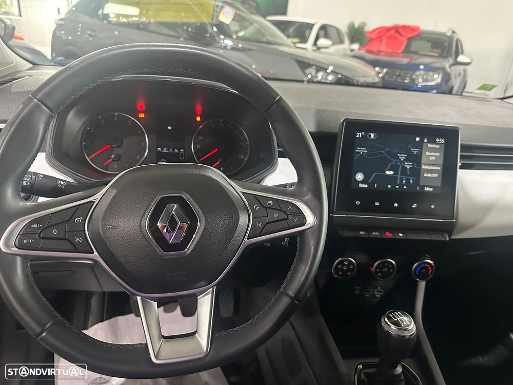 Renault Clio 1.0 TCe Evolution Bi-Fuel - 8