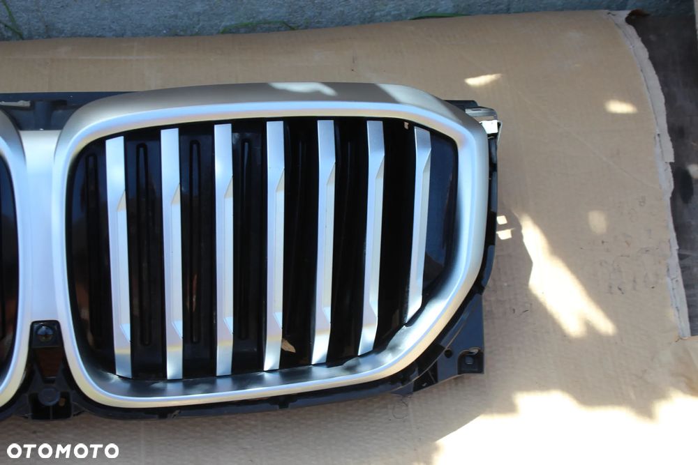 ATRAPA GRILL BMW X5 G05 5A1A312 2021 - 3