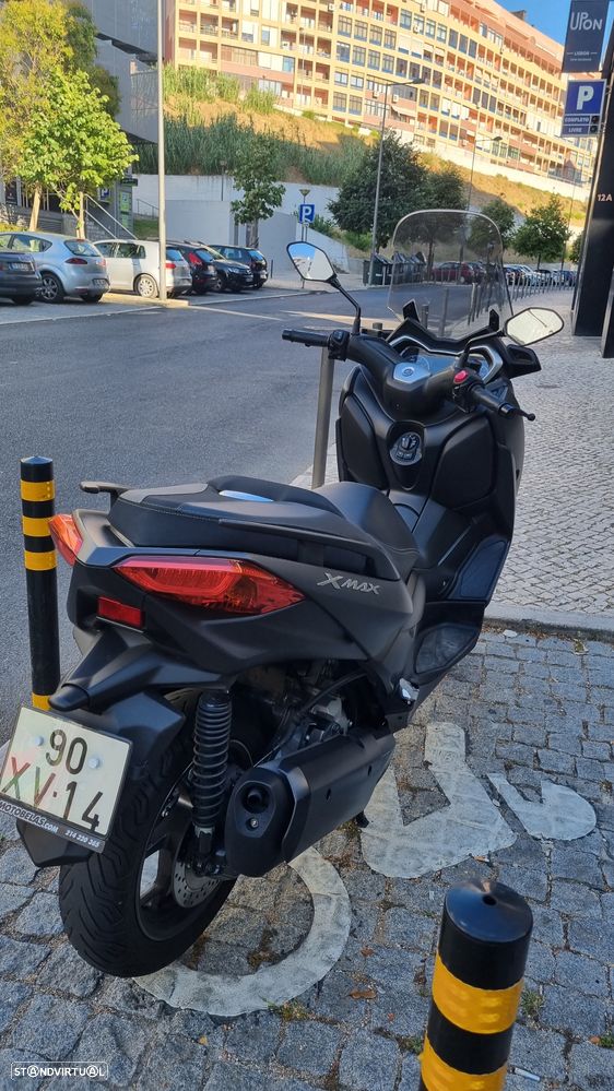 Yamaha X-Max - 5