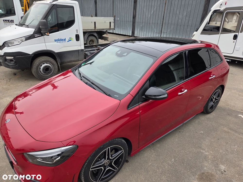 Mercedes-Benz Klasa B 220 4-Matic AMG Line 7G-DCT - 4