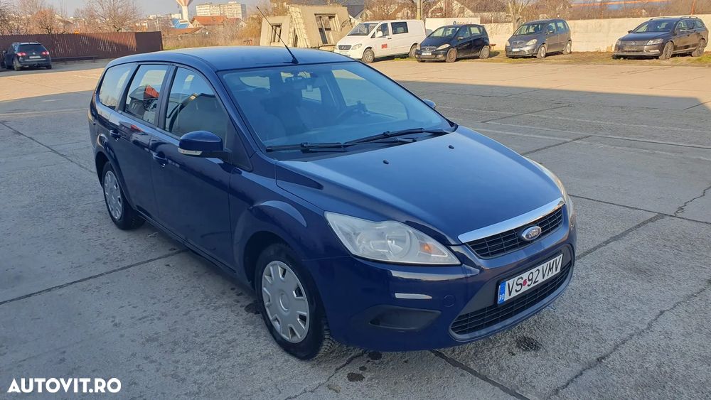 Ford Focus 1.6 TDCi DPF Trend - 8