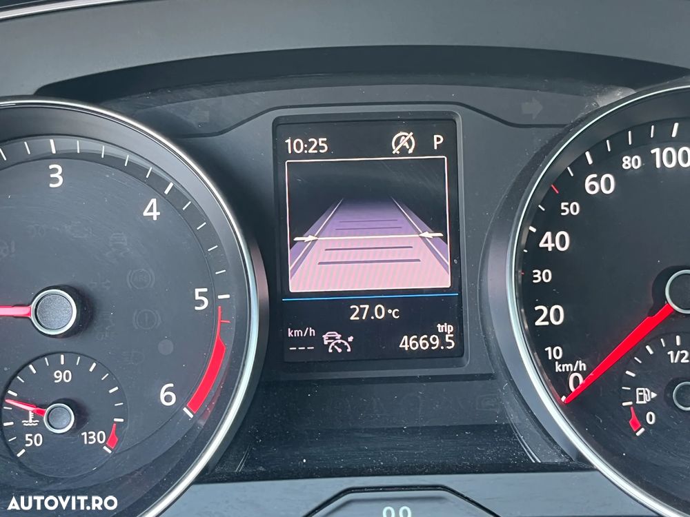 Volkswagen Passat 2.0 TDI DSG Comfortline - 19