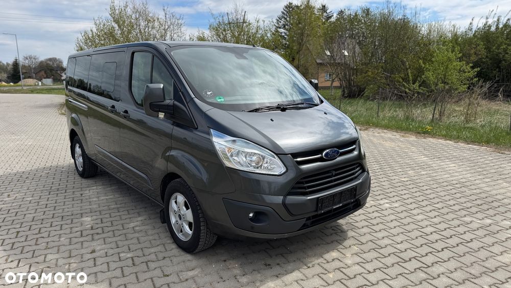 Ford Tourneo Custom - 3