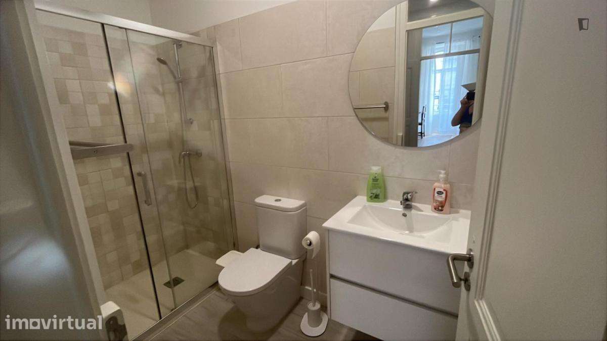 Apartamento com 3 quartos - localizado em Picoas Lisbon - Grande imagem: 4/11