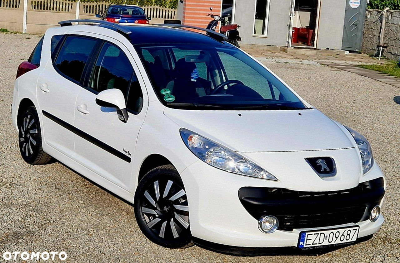 Peugeot 207 1.6 HDi 16V U Move - 16