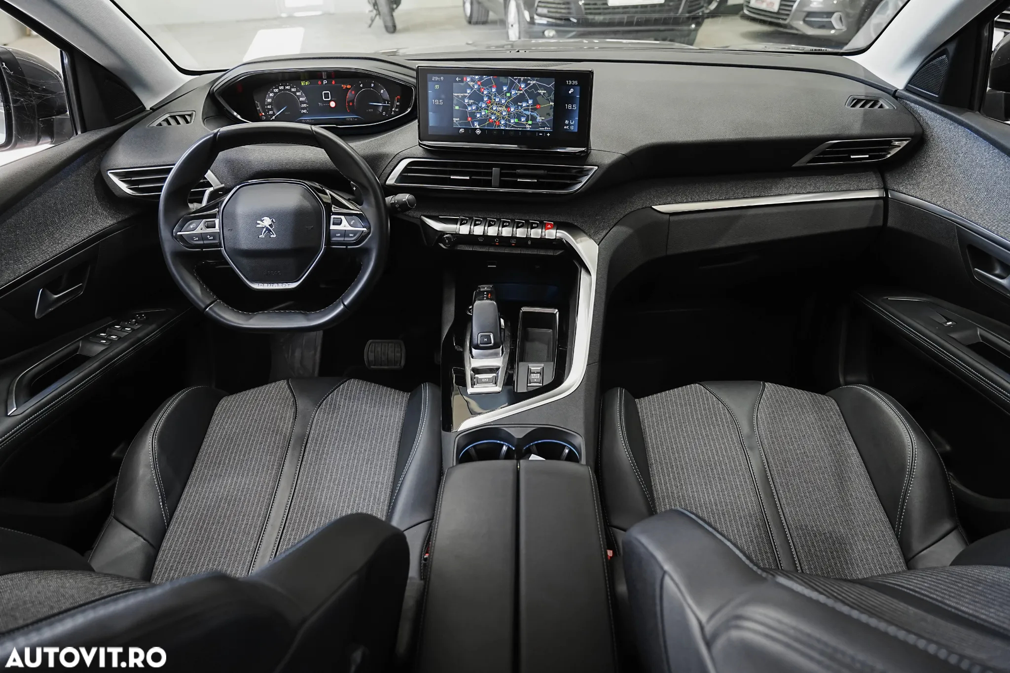 Peugeot 5008 1.5L BlueHDI EAT8 S&S Allure Pack - 3
