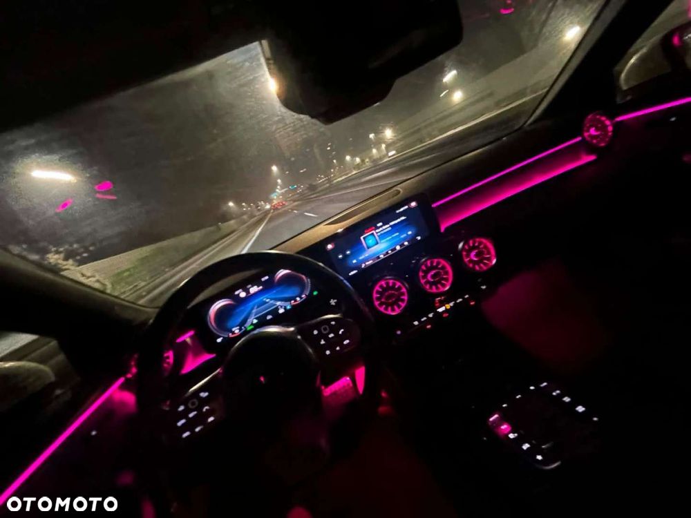 Mercedes-Benz CLA - 11