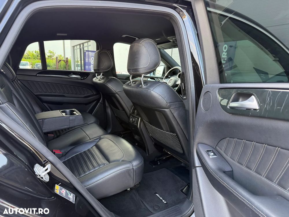 Mercedes-Benz GLE Coupe 400 4Matic 9G-TRONIC AMG Line - 14